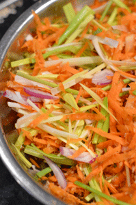 Vegetables ready to go - just add the sauce! raw-food-chilli-almond-prep