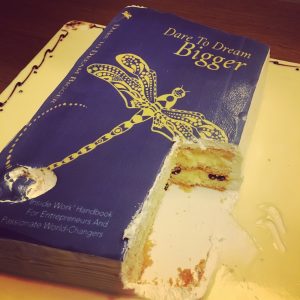 The Dare To Dream Bigger cake!